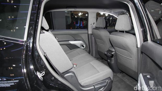 vinfast kenalkan limo green dan vf wild di gjaw 2025 1763732046204169