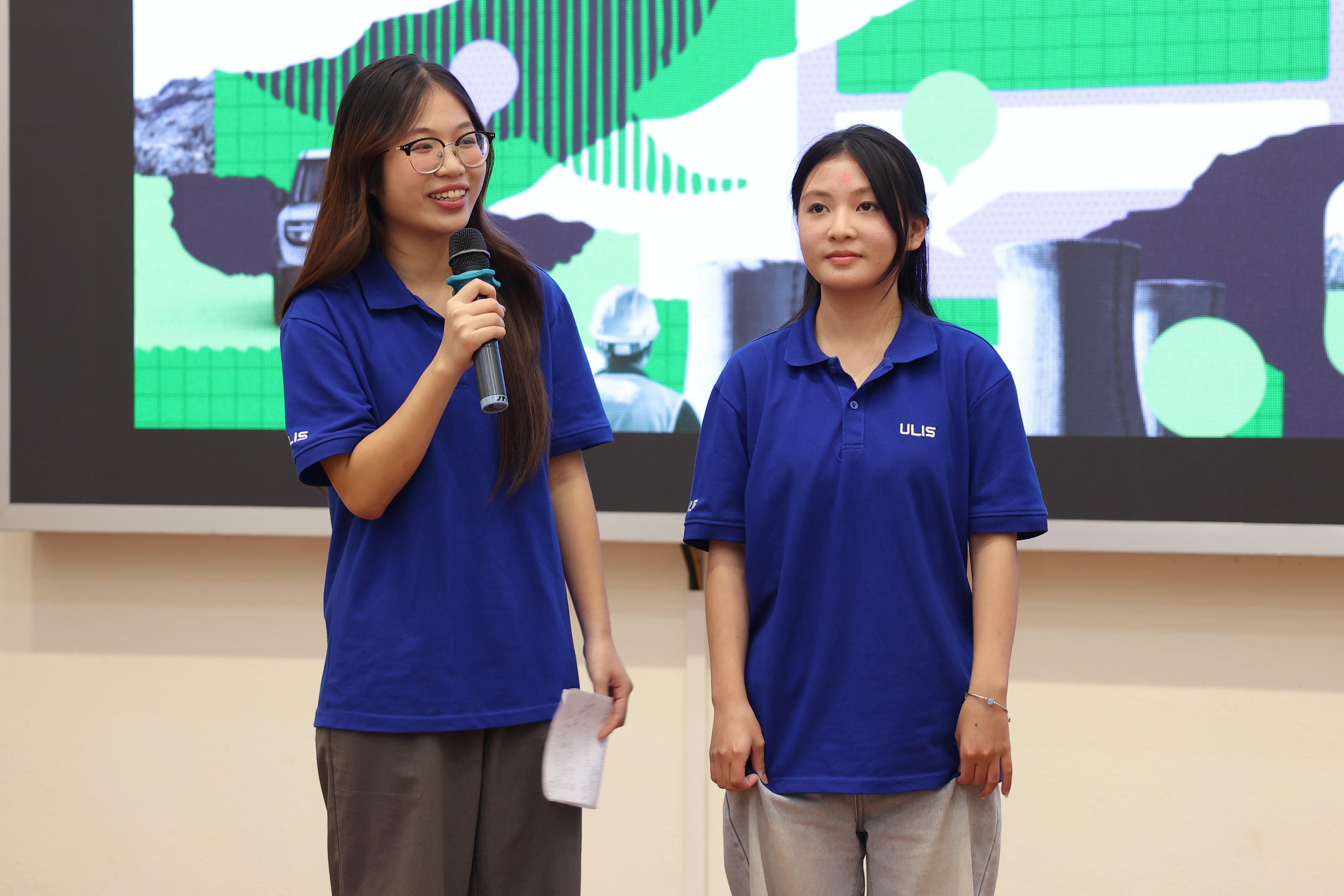 611c070f 065a 4898 897b 1f168e3c5d51