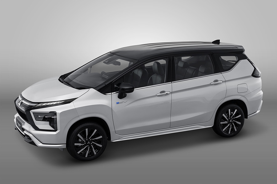 the new mitsubishi xpander hev103