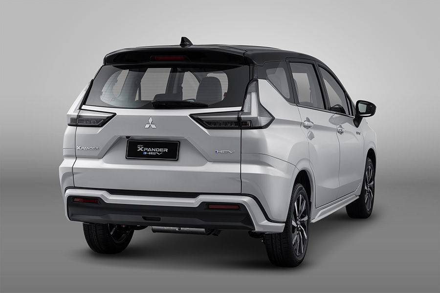 the new mitsubishi xpander hev105