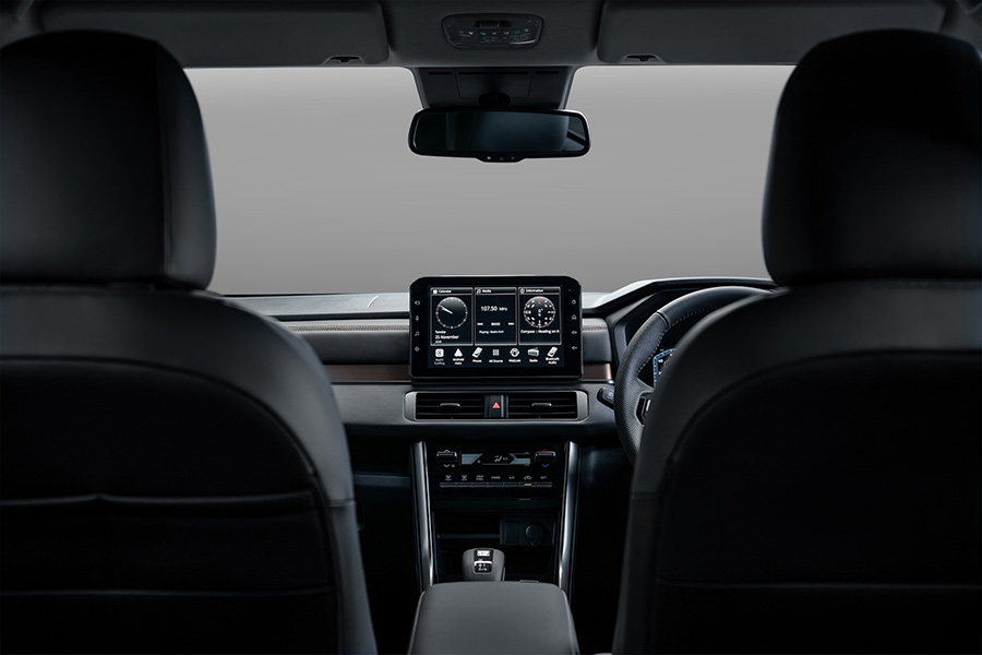 the new mitsubishi xpander hev109