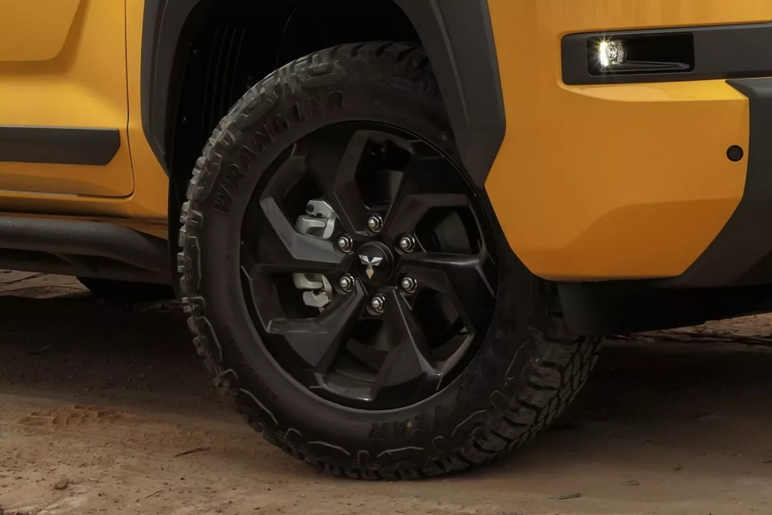 2025 mitsubishi triton savana 20 1536x1024