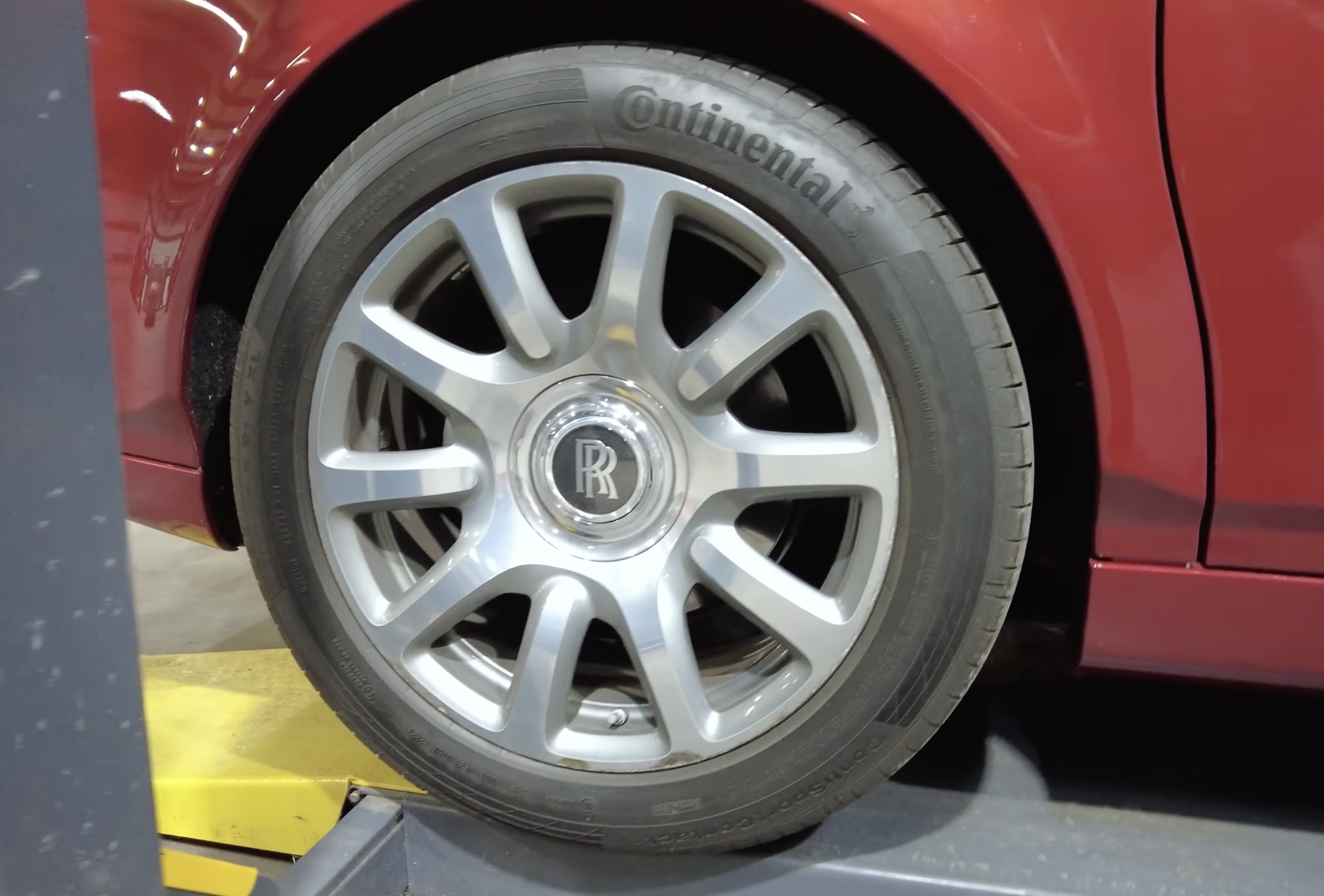 sua xe rolls royce 9