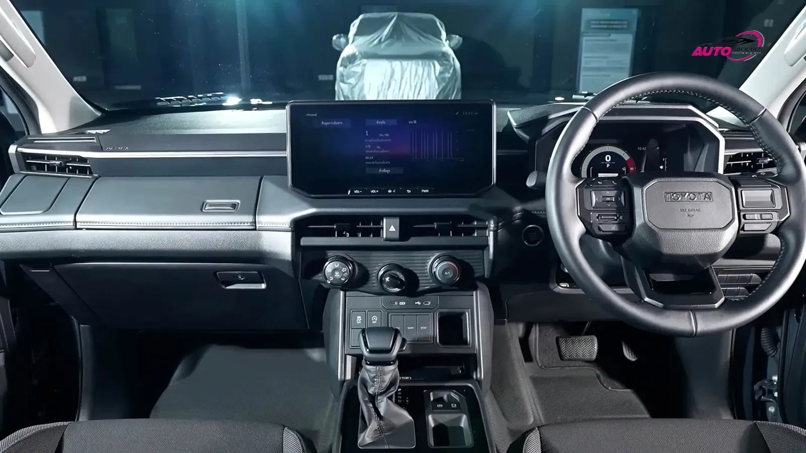 toyota hilux dien thai lan 1