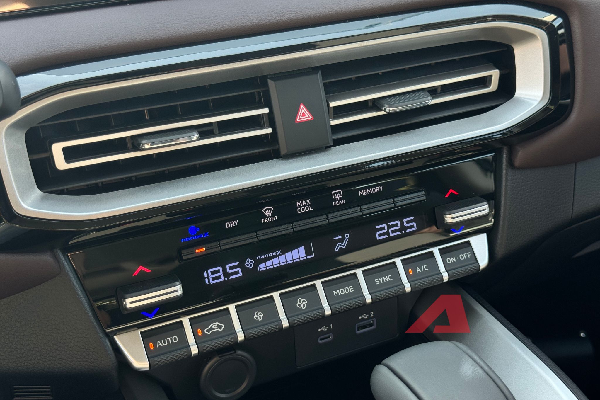 mitsubishi destinator ultimate 10