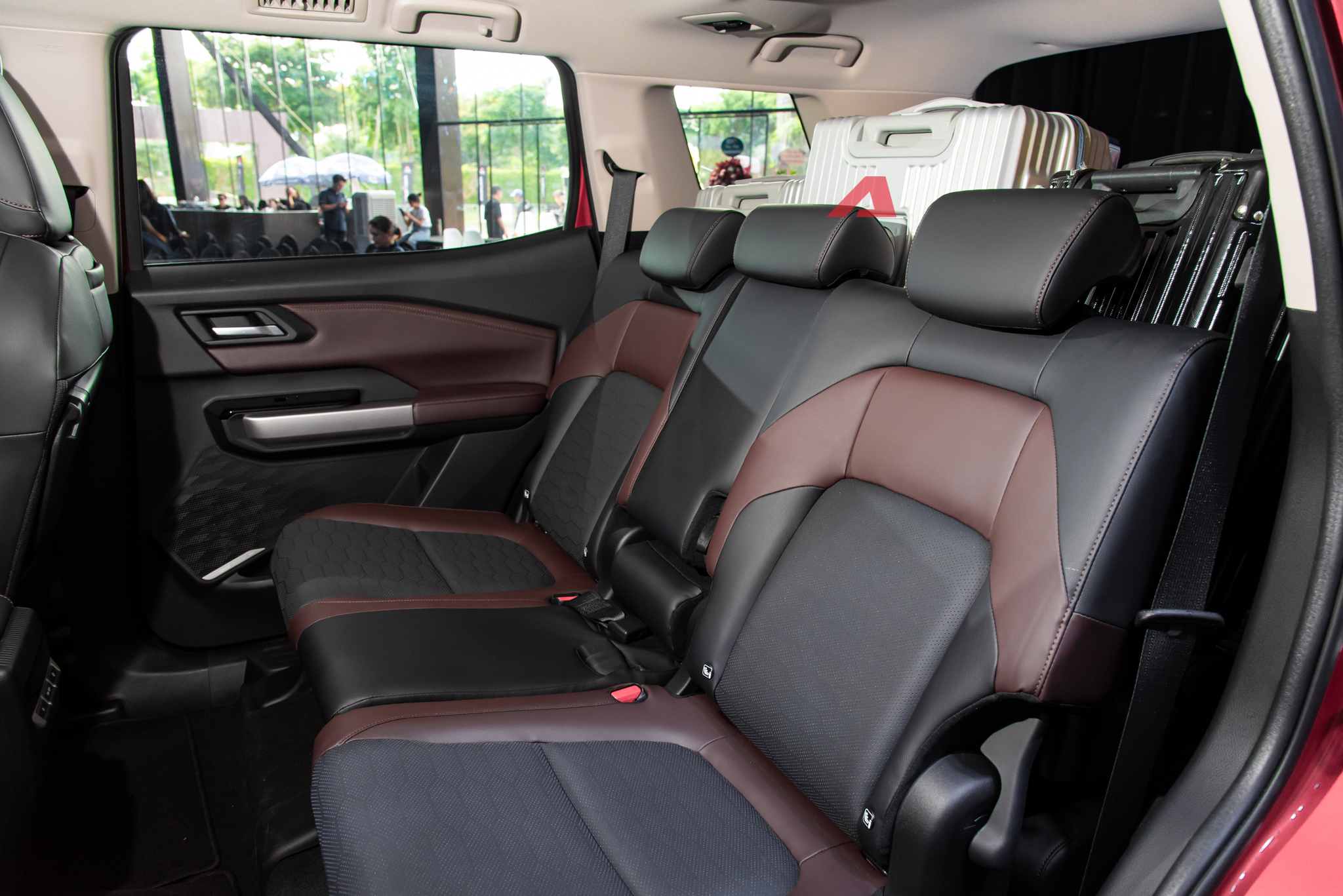 mitsubishi destinator 10