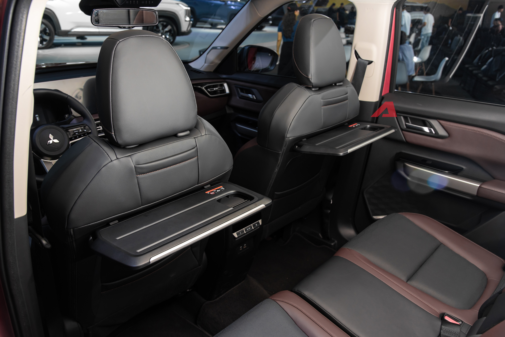 mitsubishi destinator 13