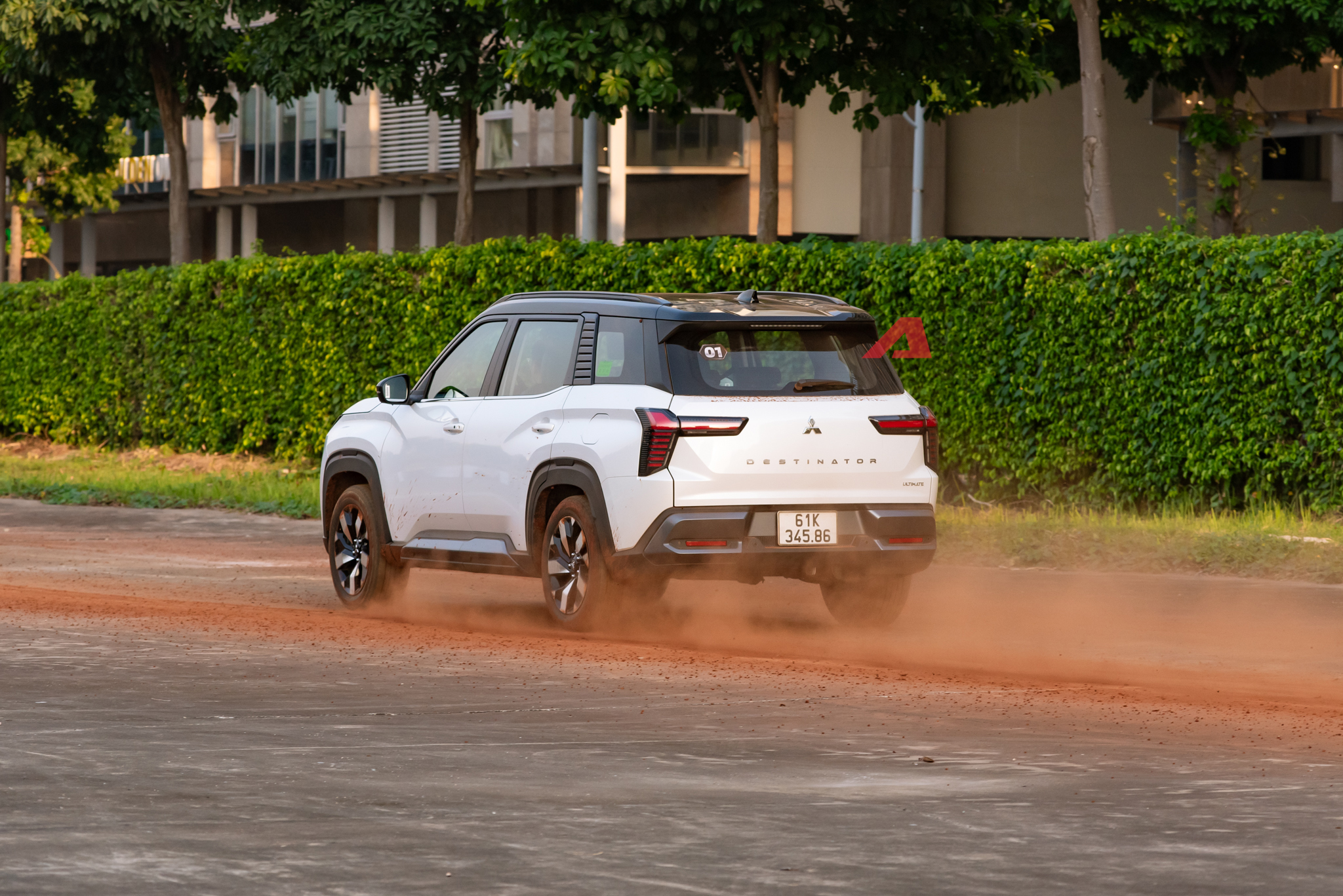 mitsubishi destinator 31