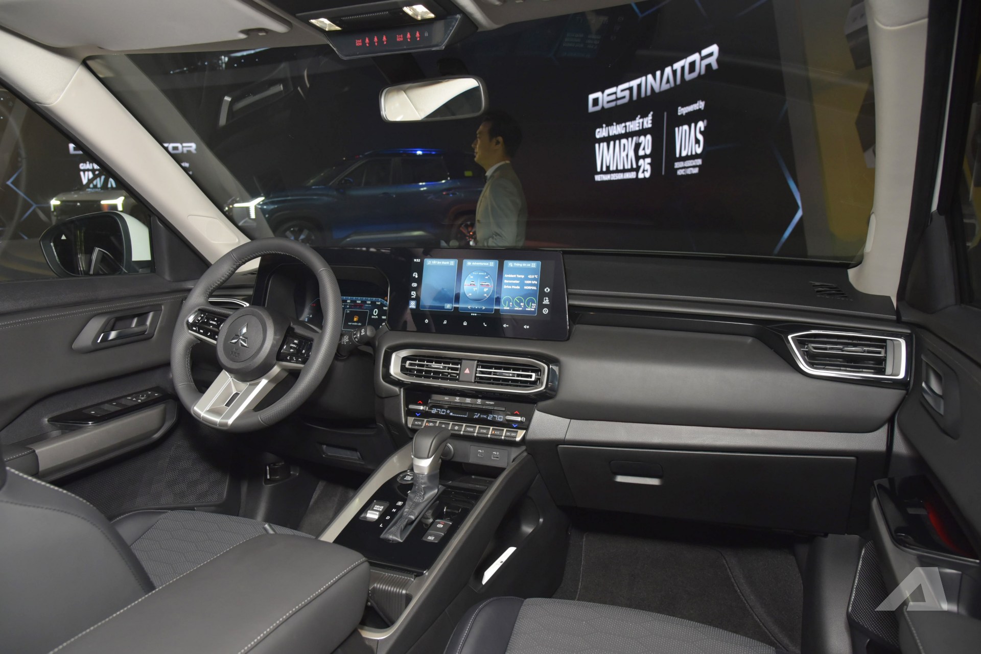 mitsubishi destinator 6