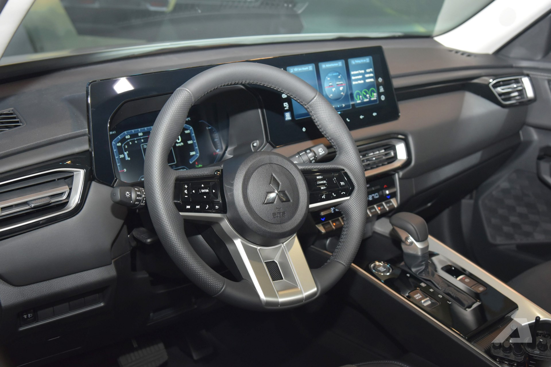 mitsubishi destinator 9