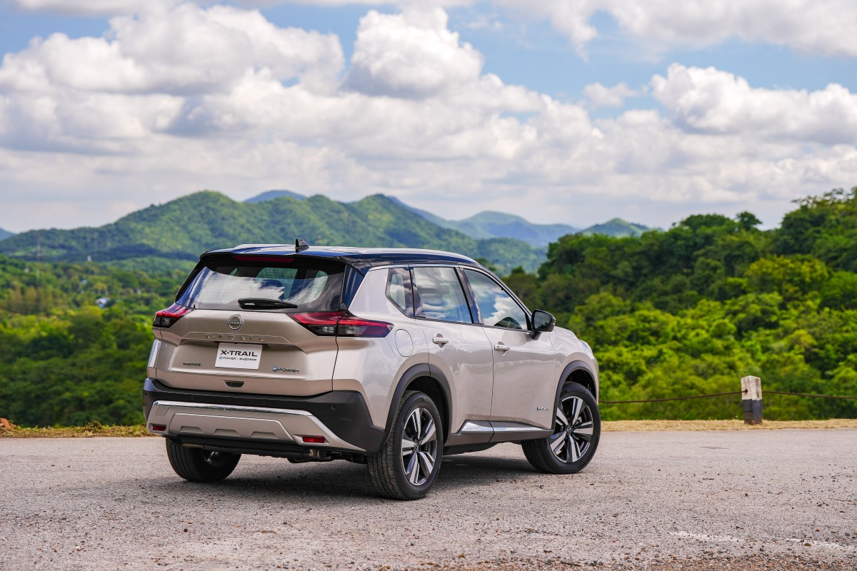 nissan launch x trail e power e 4orce in thailand nov 2025 14