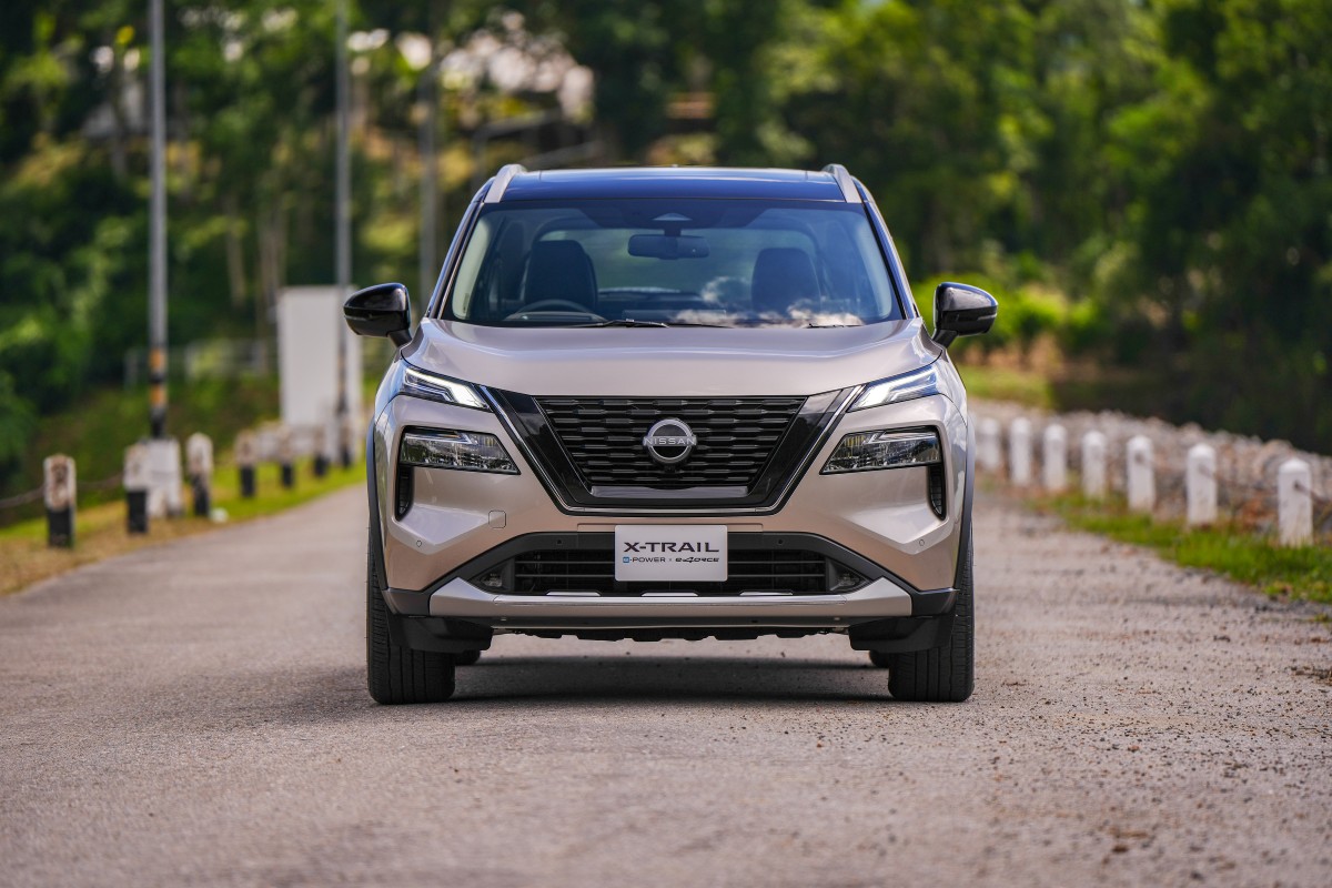 nissan launch x trail e power e 4orce in thailand nov 2025 19