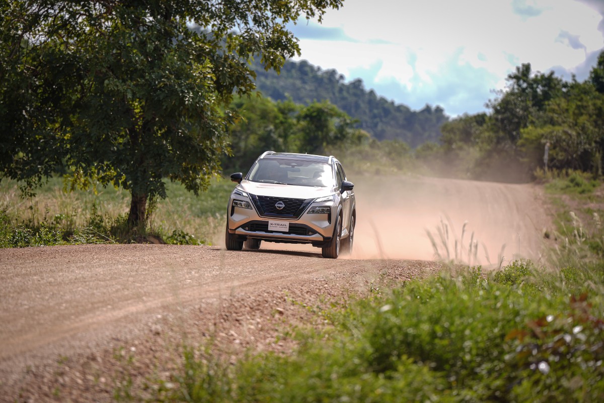 nissan launch x trail e power e 4orce in thailand nov 2025 52