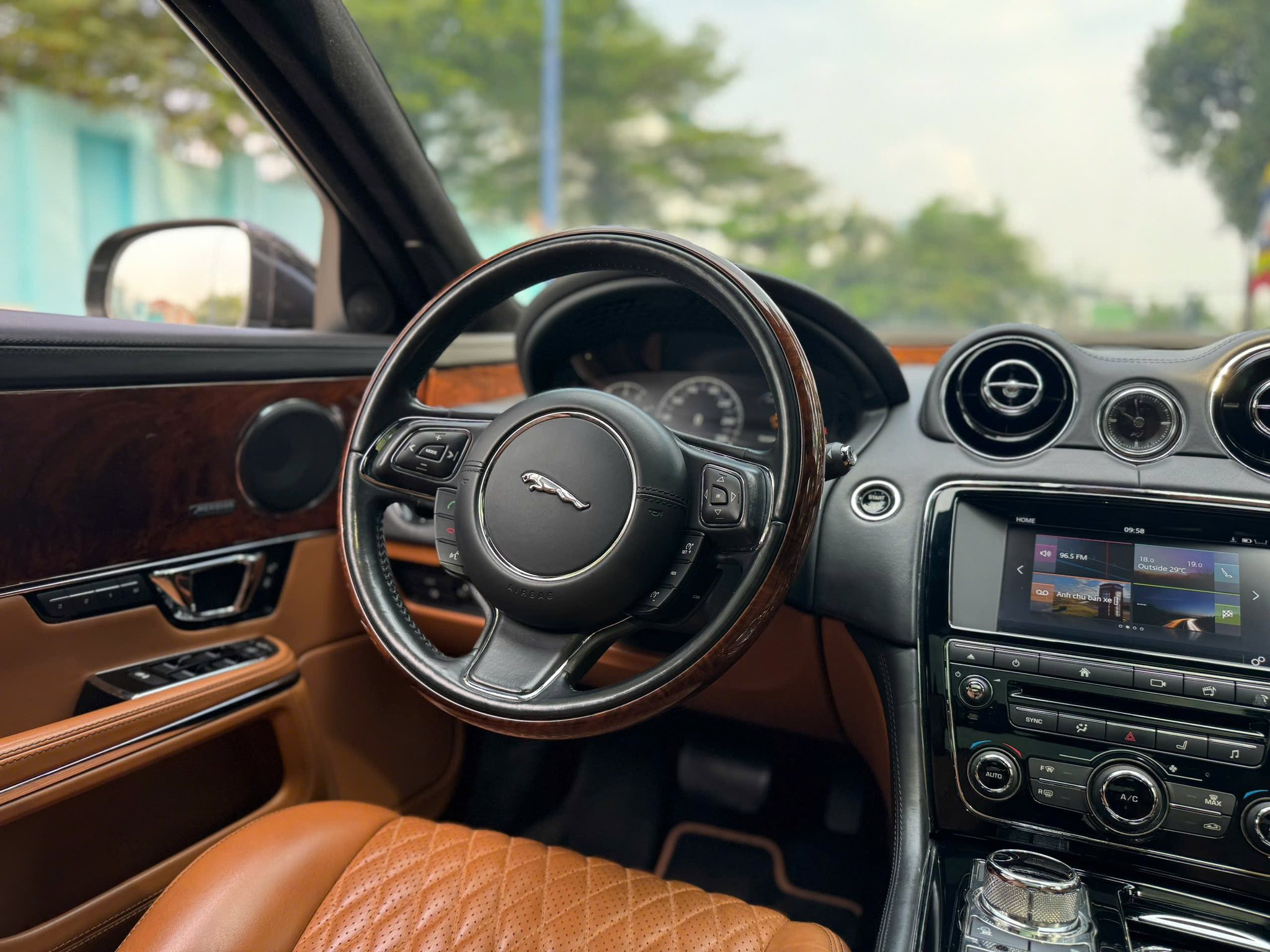 59406002331953569773041874486257645321951529n