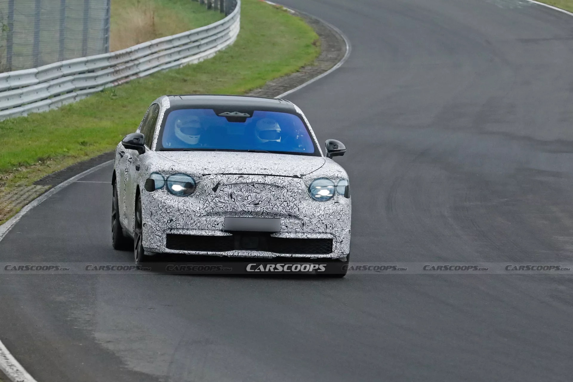 bentley urban suv nurburgring 8