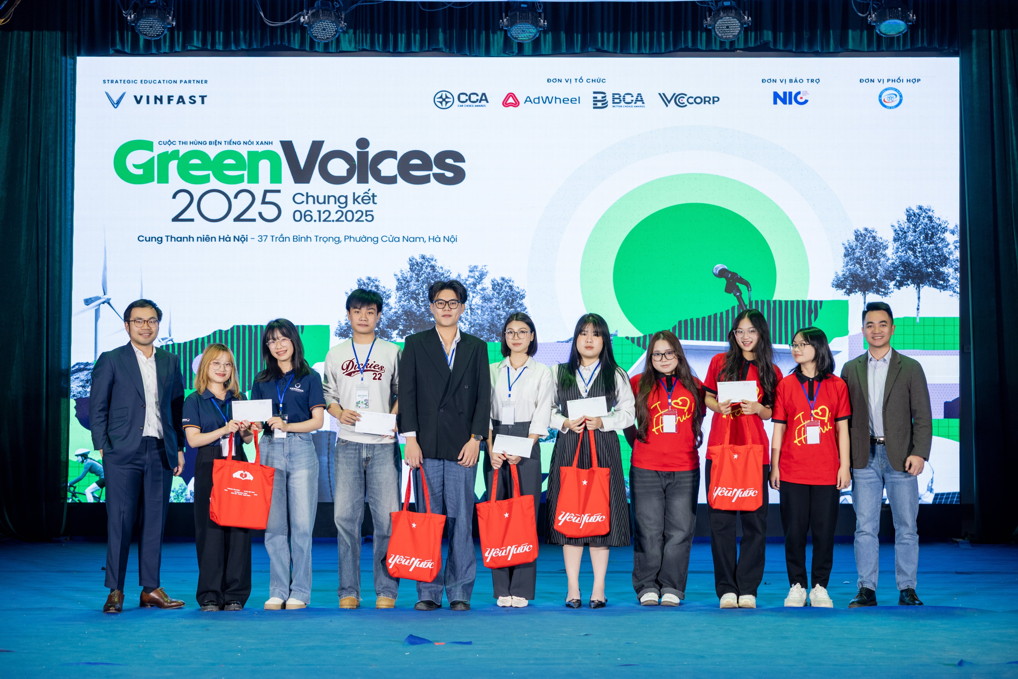 7b69fc8c 2044 4387 b3b2 41188e69e284