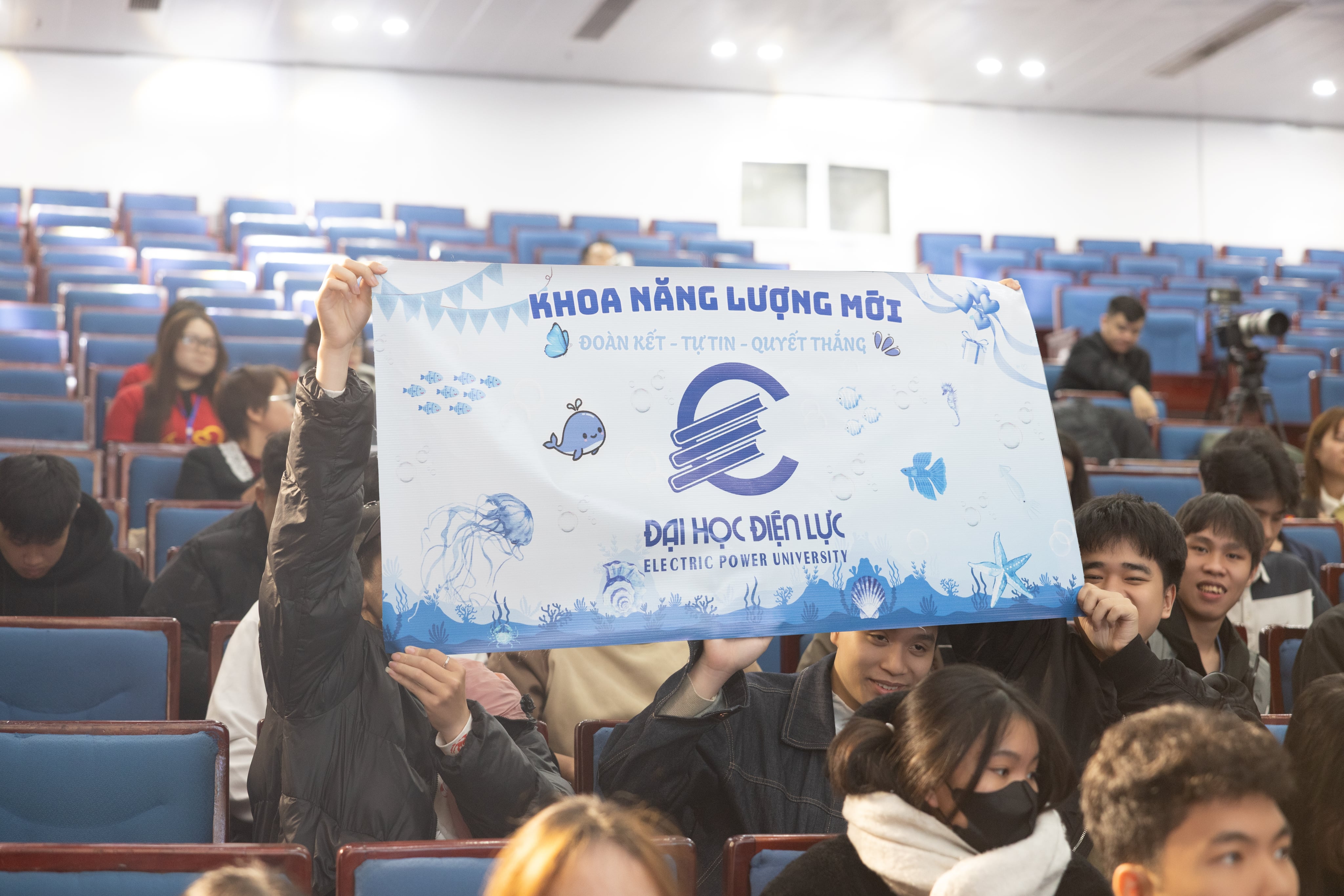 b13928cb 4b9d 4119 839a d83c62be1d2f