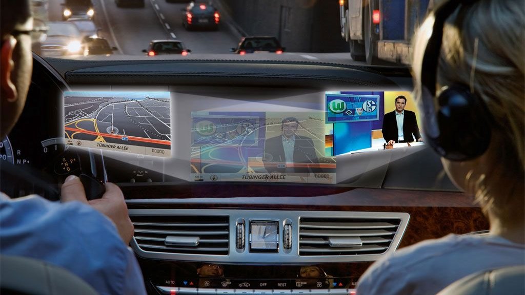 mercedes splitview 001100190172