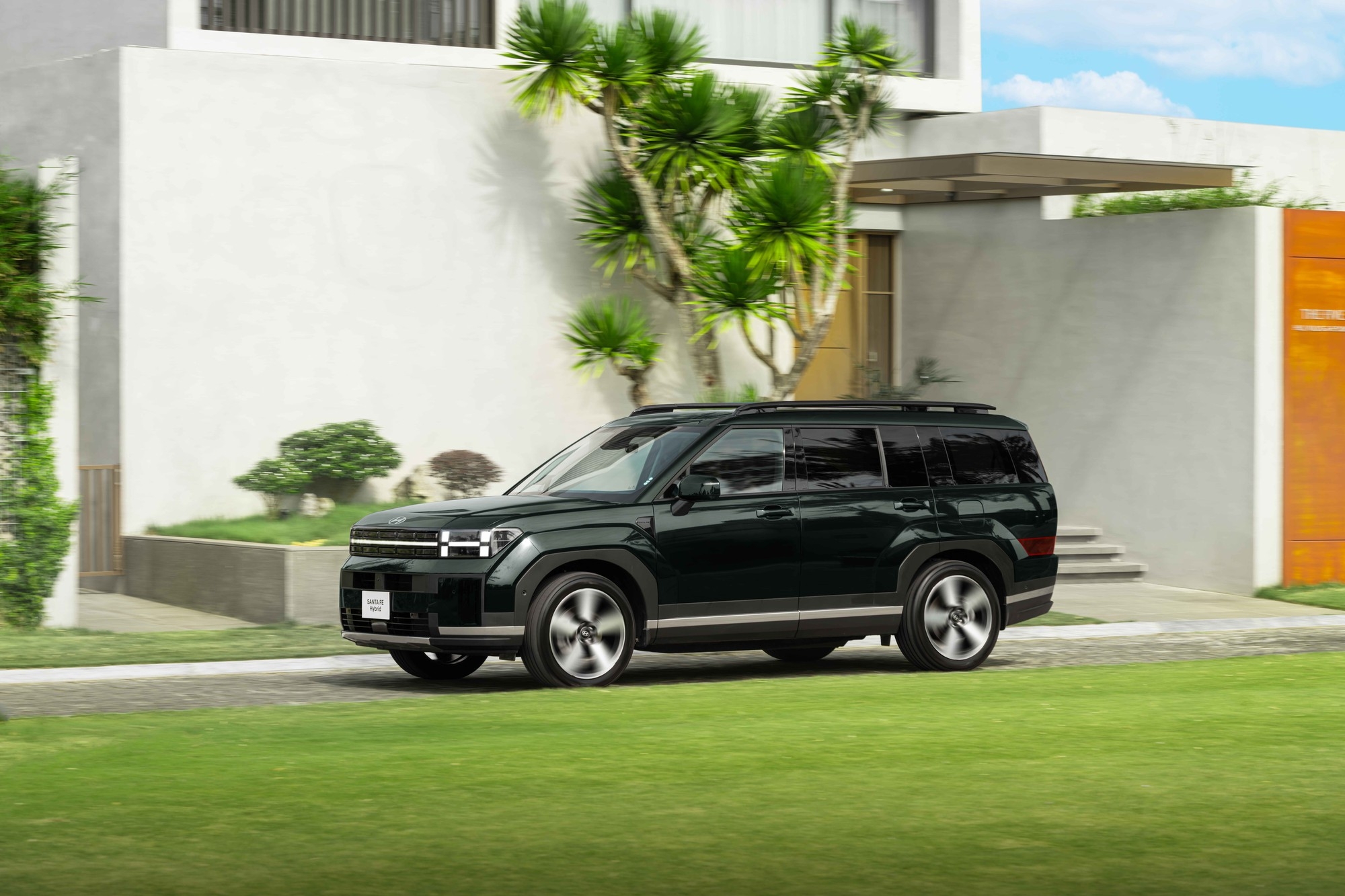 hyundai santa fe hybrid 1