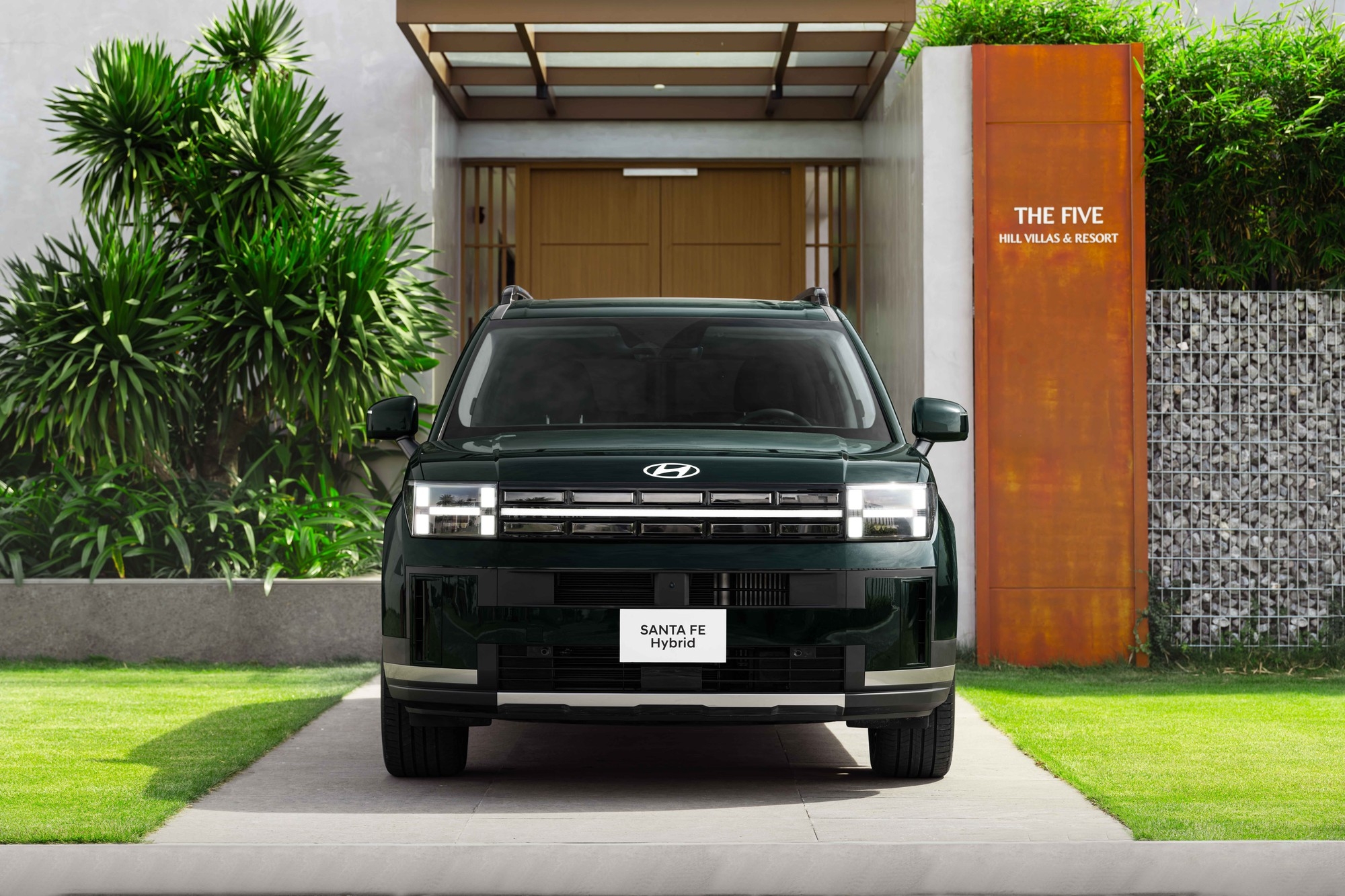 hyundai santa fe hybrid 3