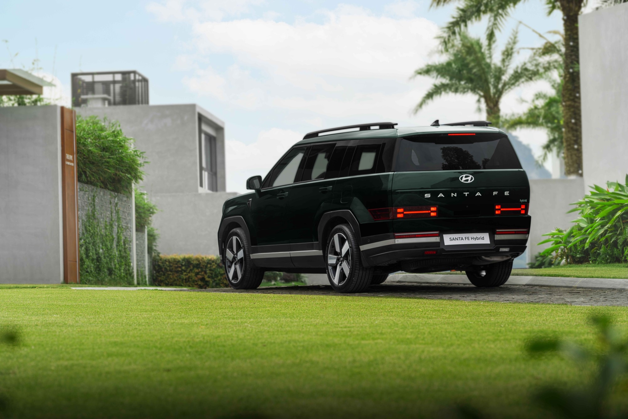hyundai santa fe hybrid 4