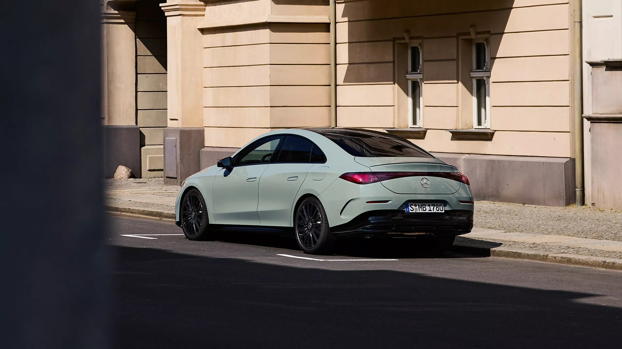 mercedes cla hybrid 7