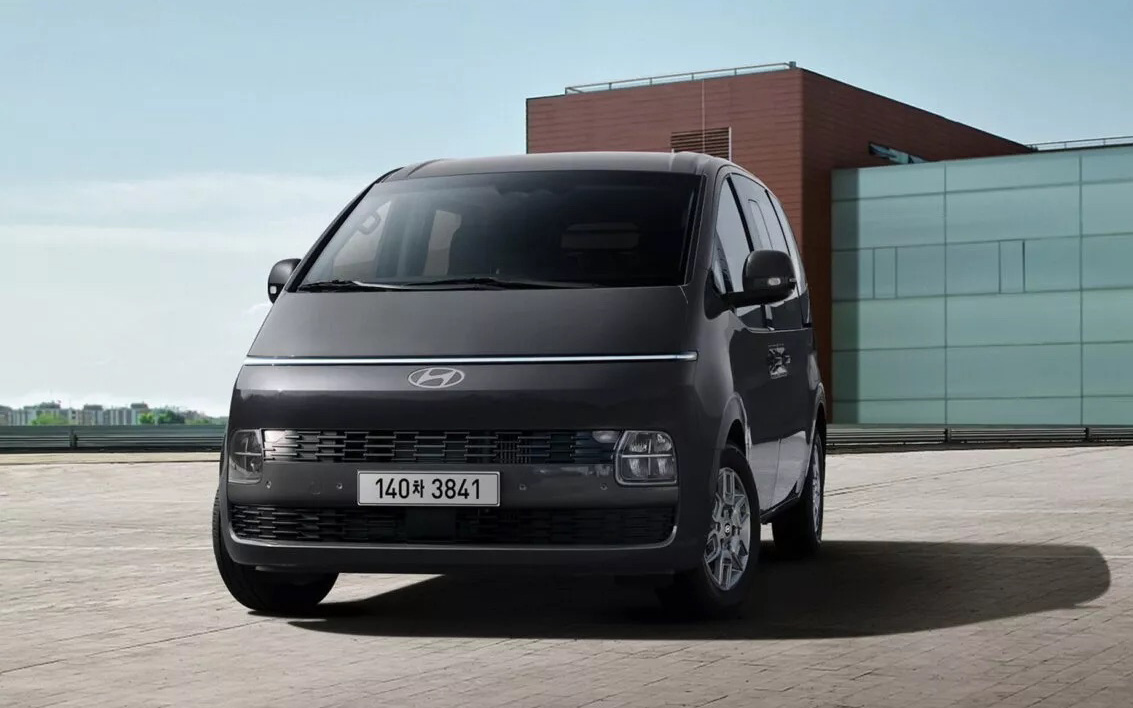 hyundai staria 2026 7