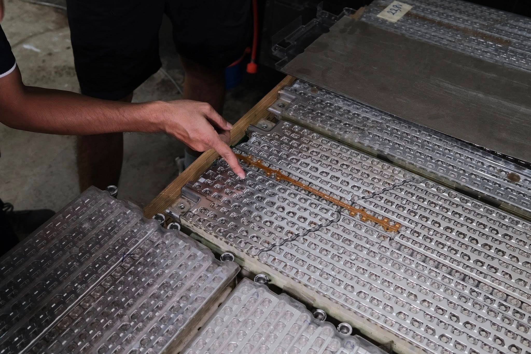 602908488328781203618323121744