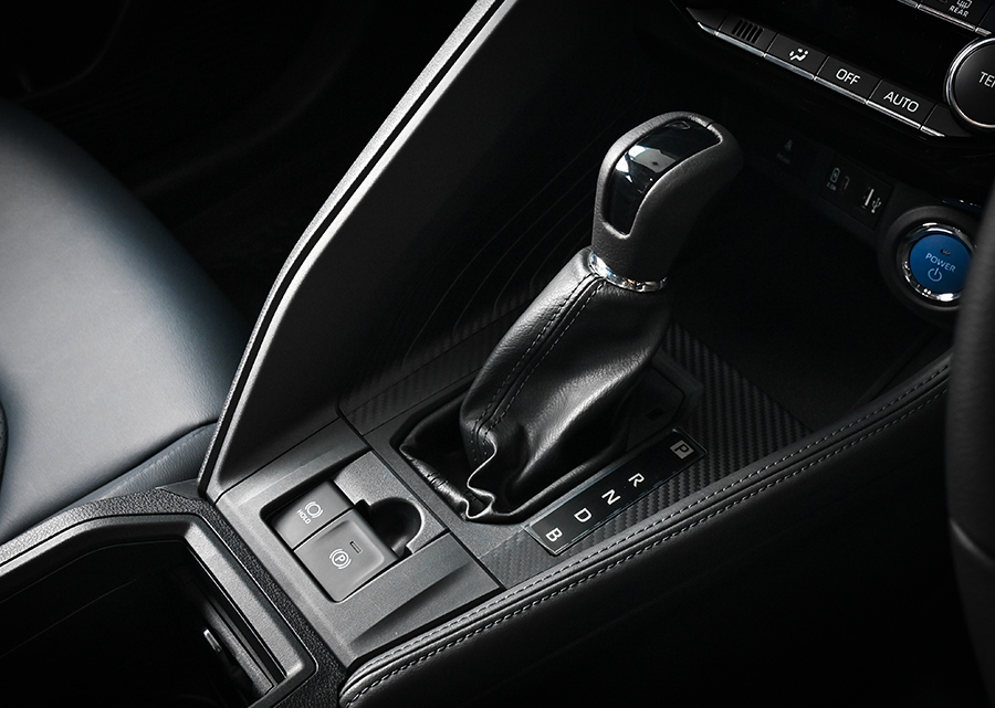 toyota yaris cross hev premium 11