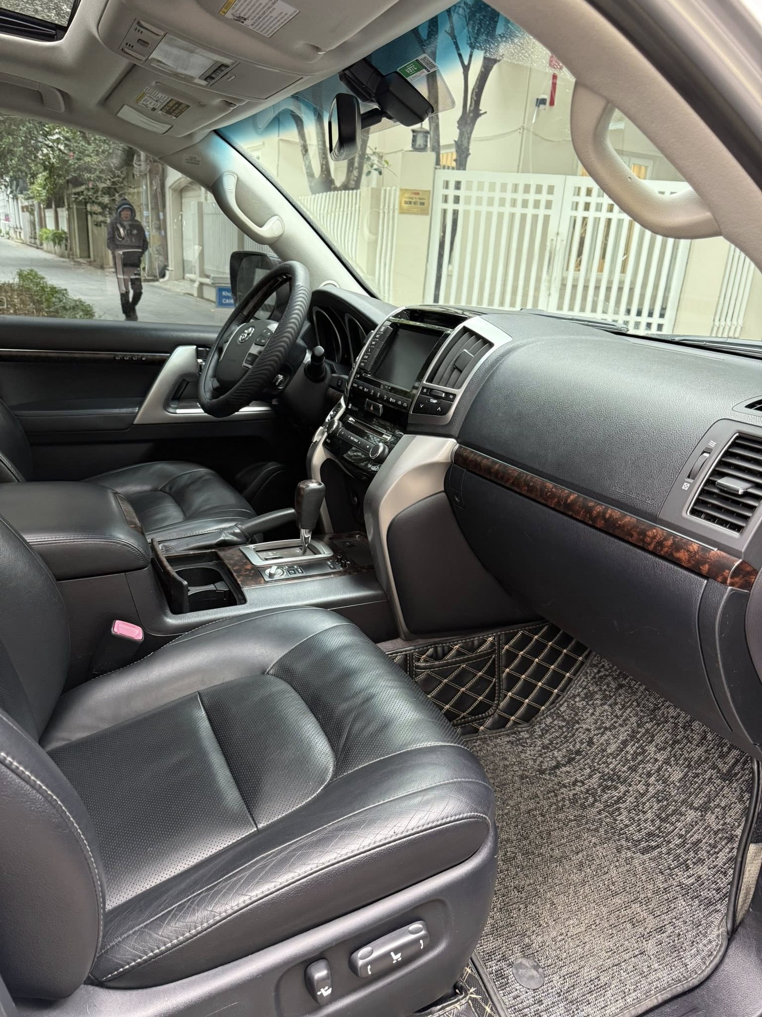 60917297632255403342925494145605949598770321n