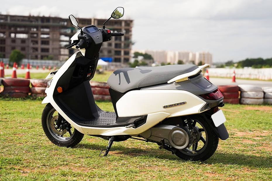 suzuki e access ve viet nam 14