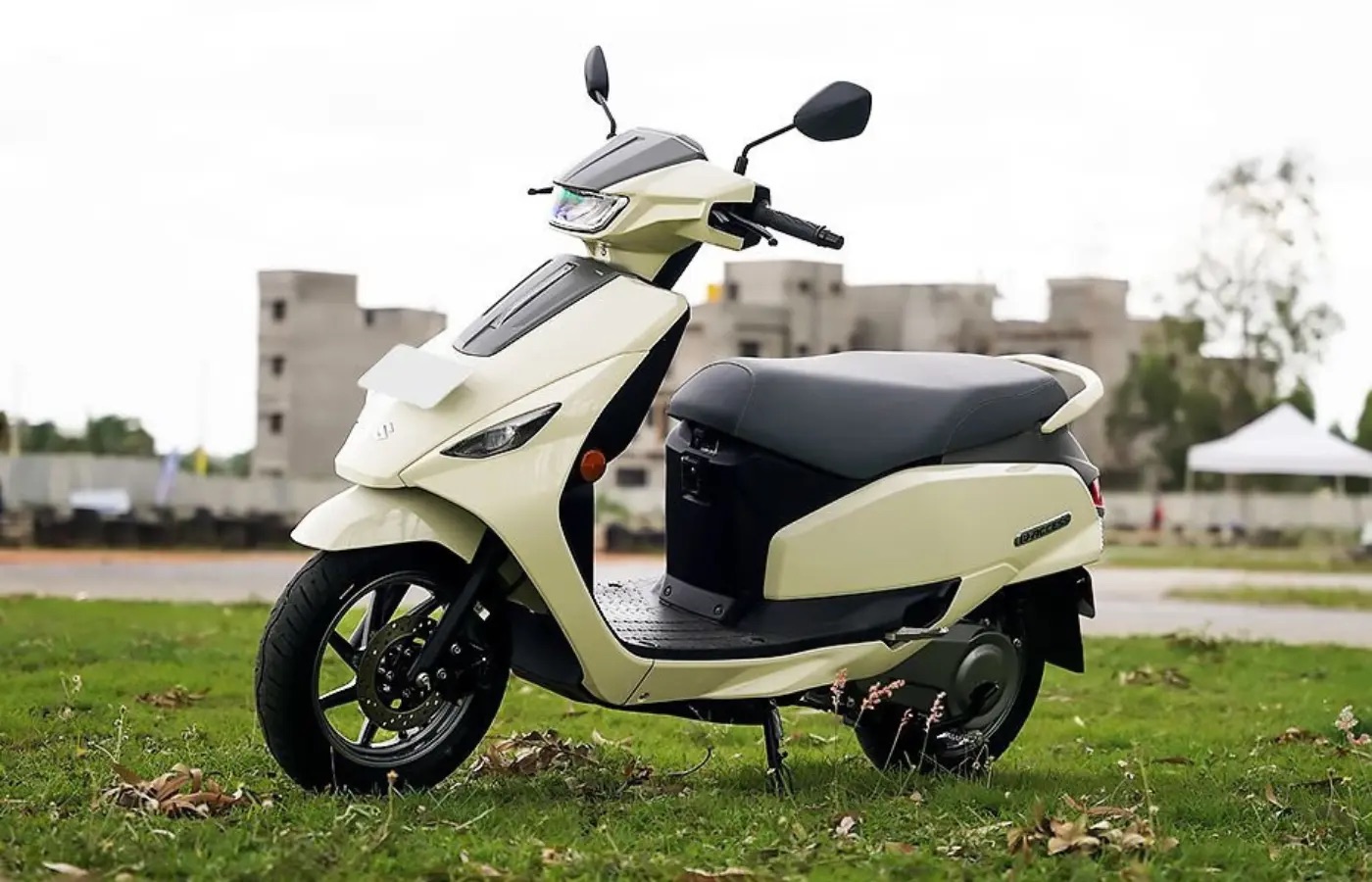 suzuki e access ve viet nam 19
