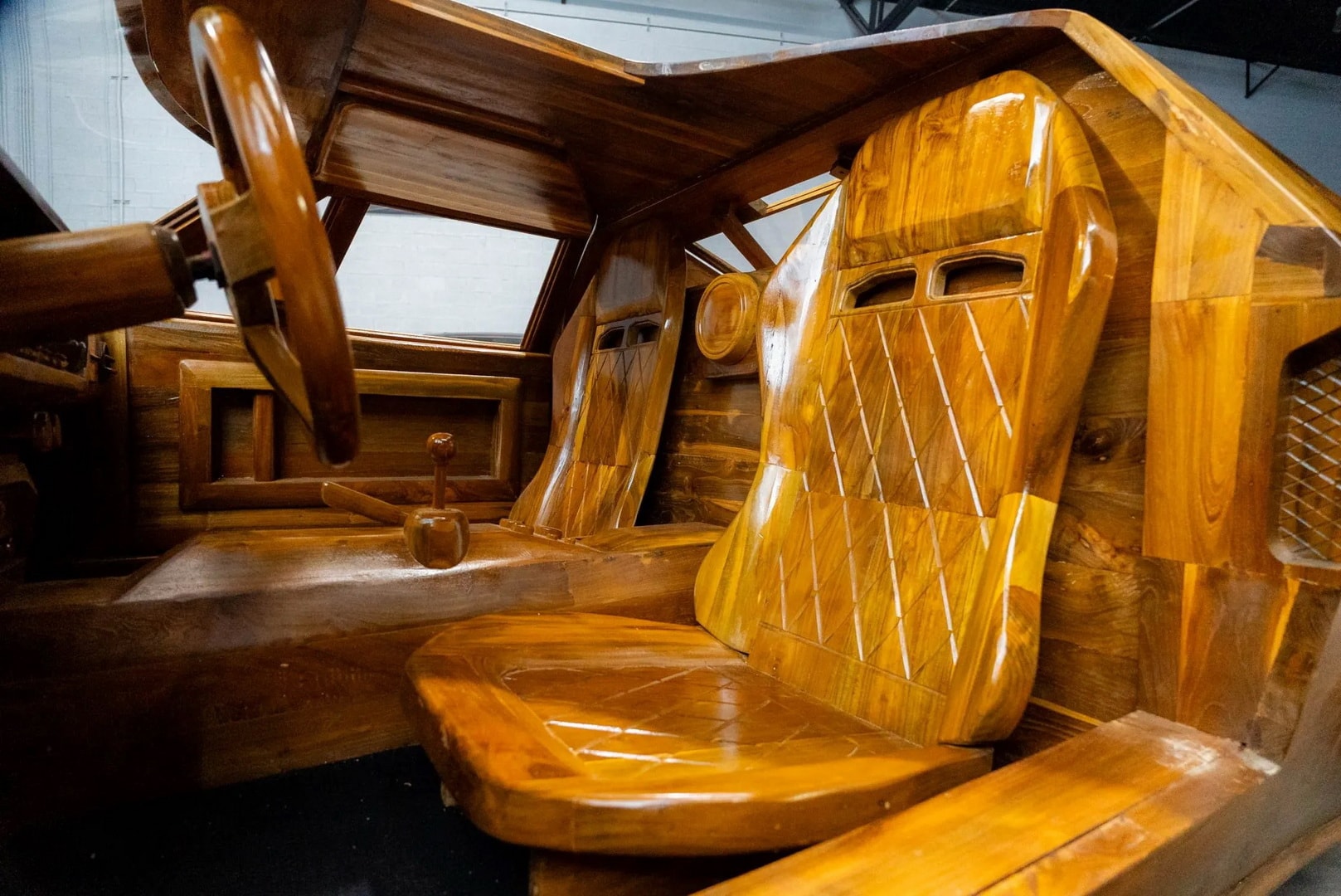 man sculpts 11 ford gt out of wood because it s more fun than making furniture43
