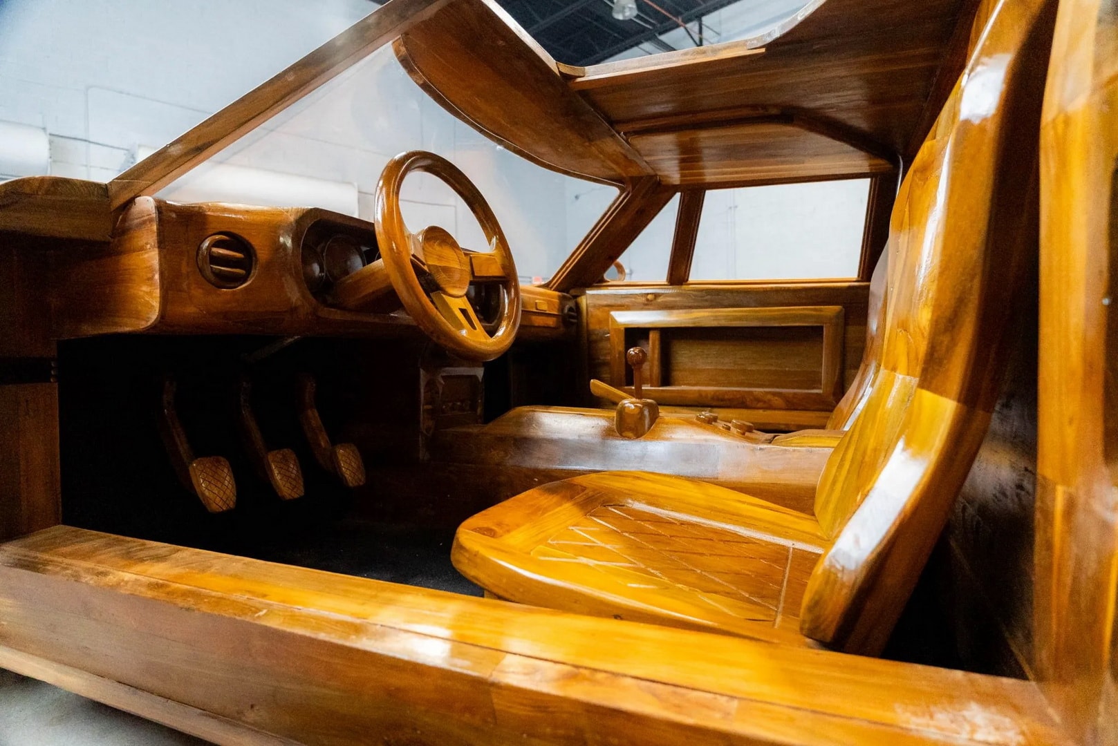 man sculpts 11 ford gt out of wood because it s more fun than making furniture44