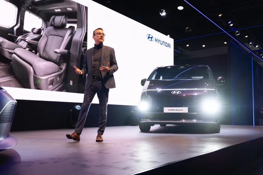 the all new hyundai staria electric is for families with a sense of adventure thumbnail2