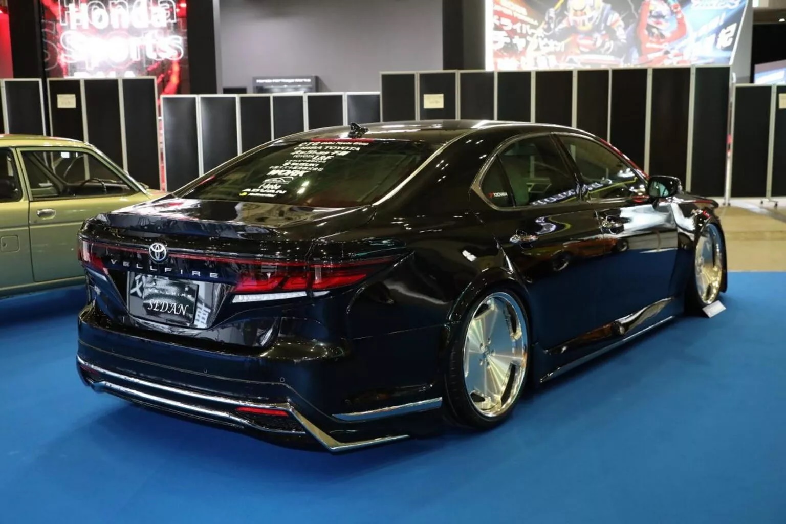 lexus ls lai toyota alphard 3