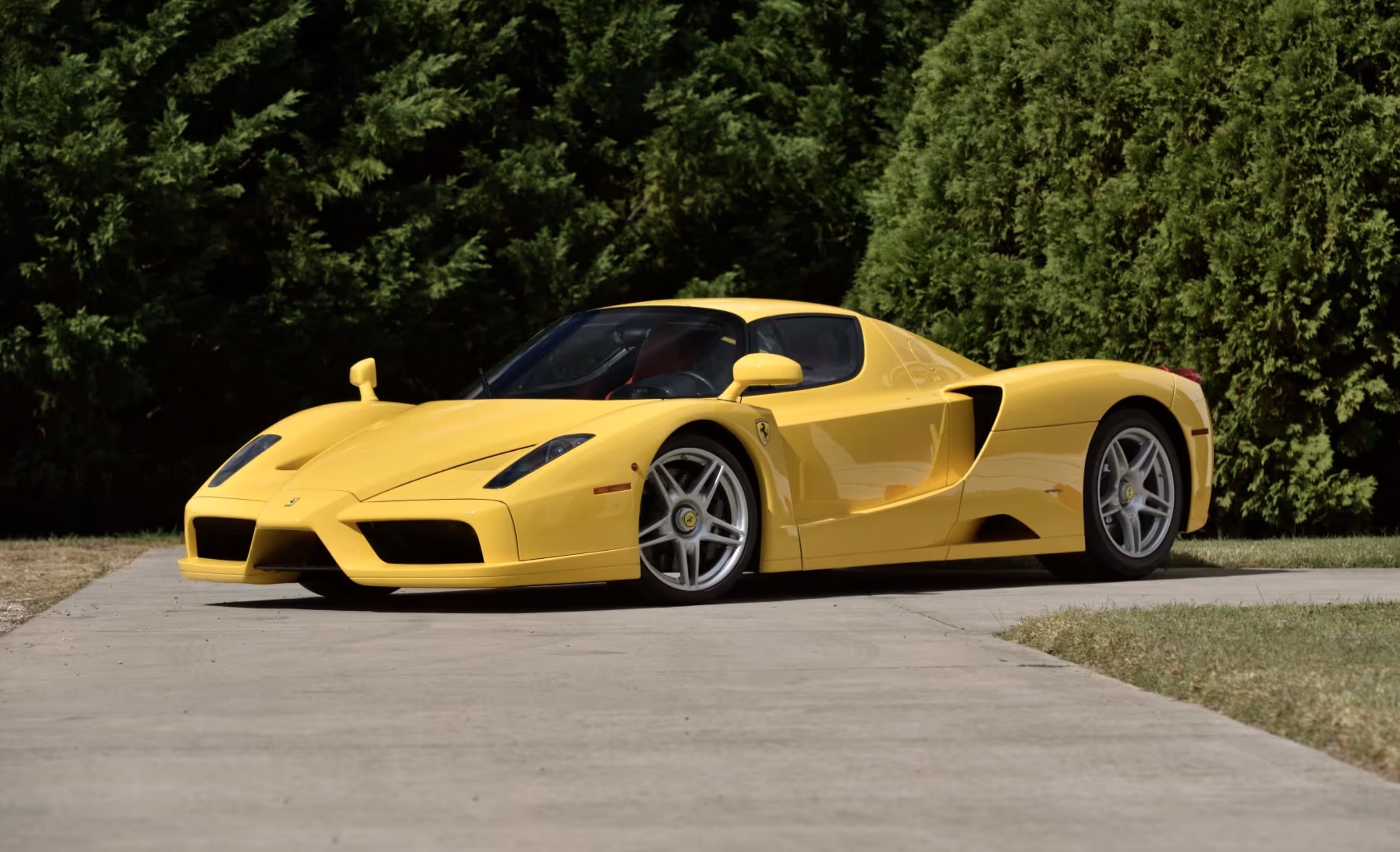 someone ordered a ferrari enzo shelled ou a fortune to customize it only drove 600 miles20