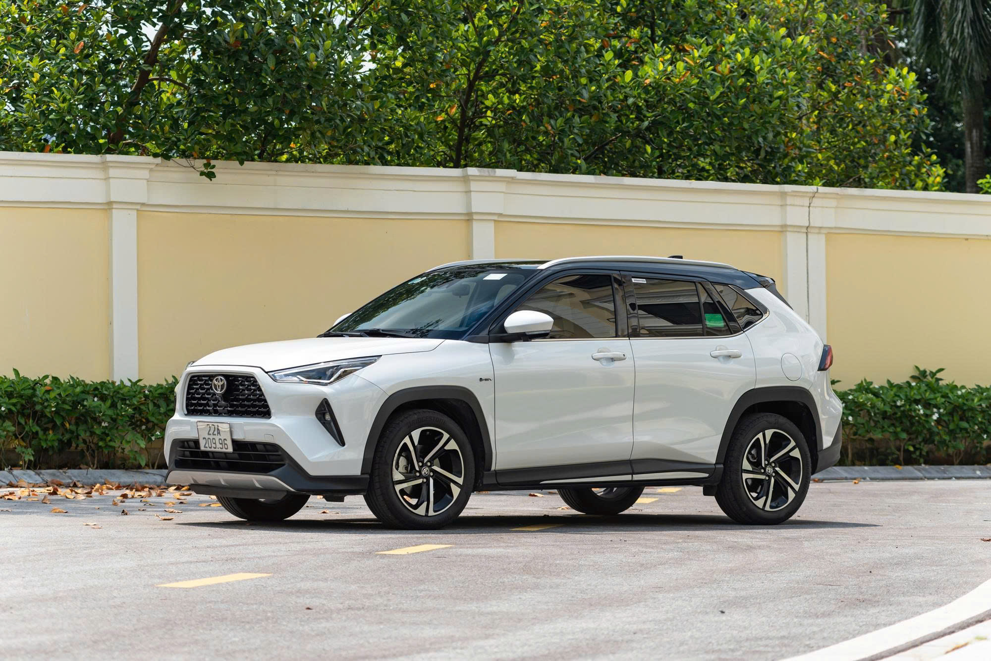 toyota yaris cross hev