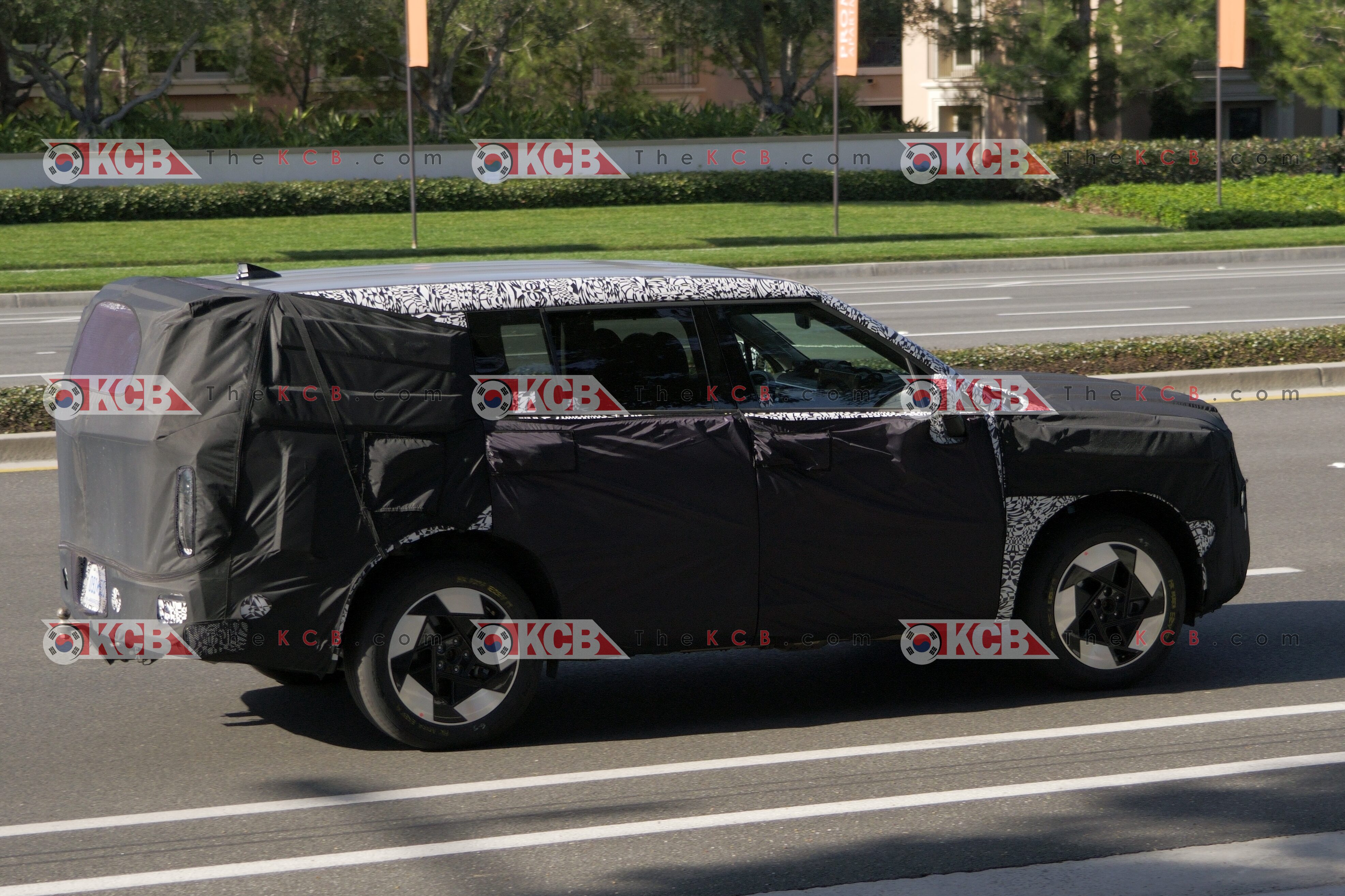 hyundai santa fe interior exposed in california 4