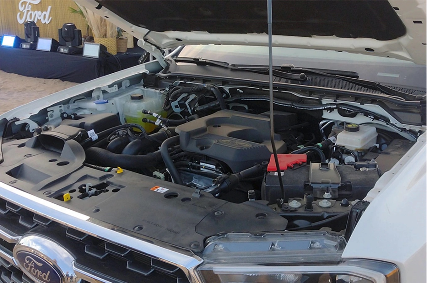 ford everest may xang 23l 2 1738639076661