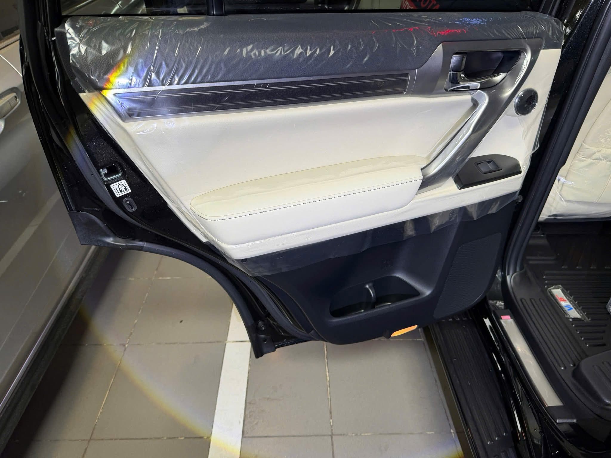 61638391119355311578413314979835212965858217n