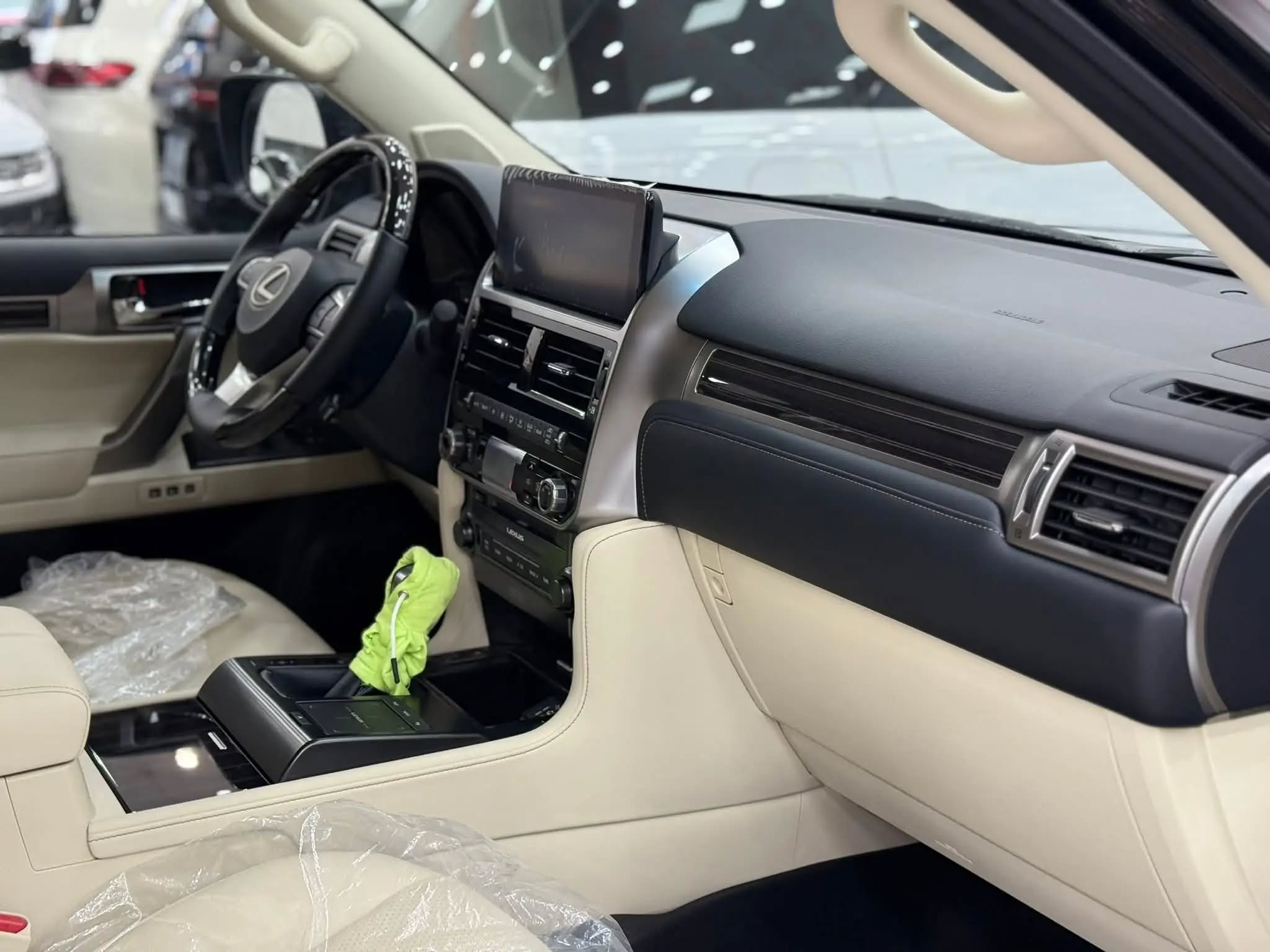 61869420615771975036151772000626243633203695nwebp