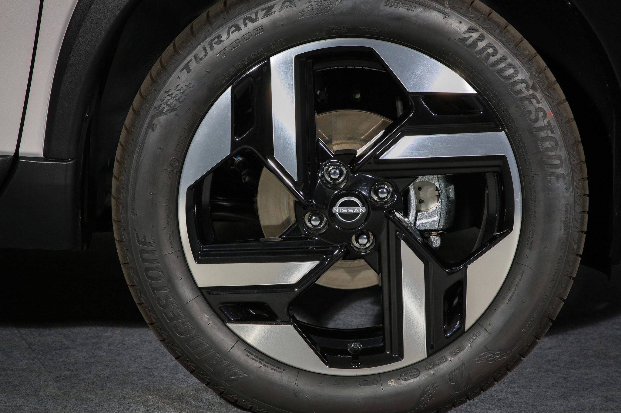 nissan kicks 2026 13