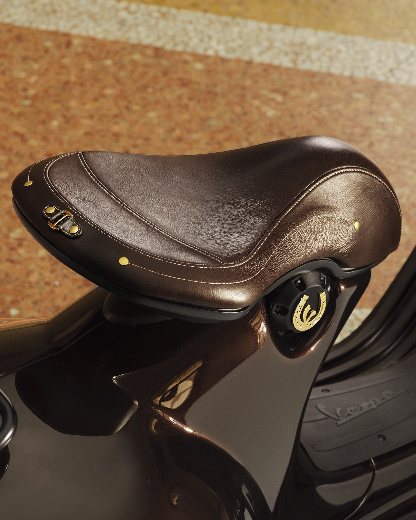 vespahorsefw2504r54x5150dpi