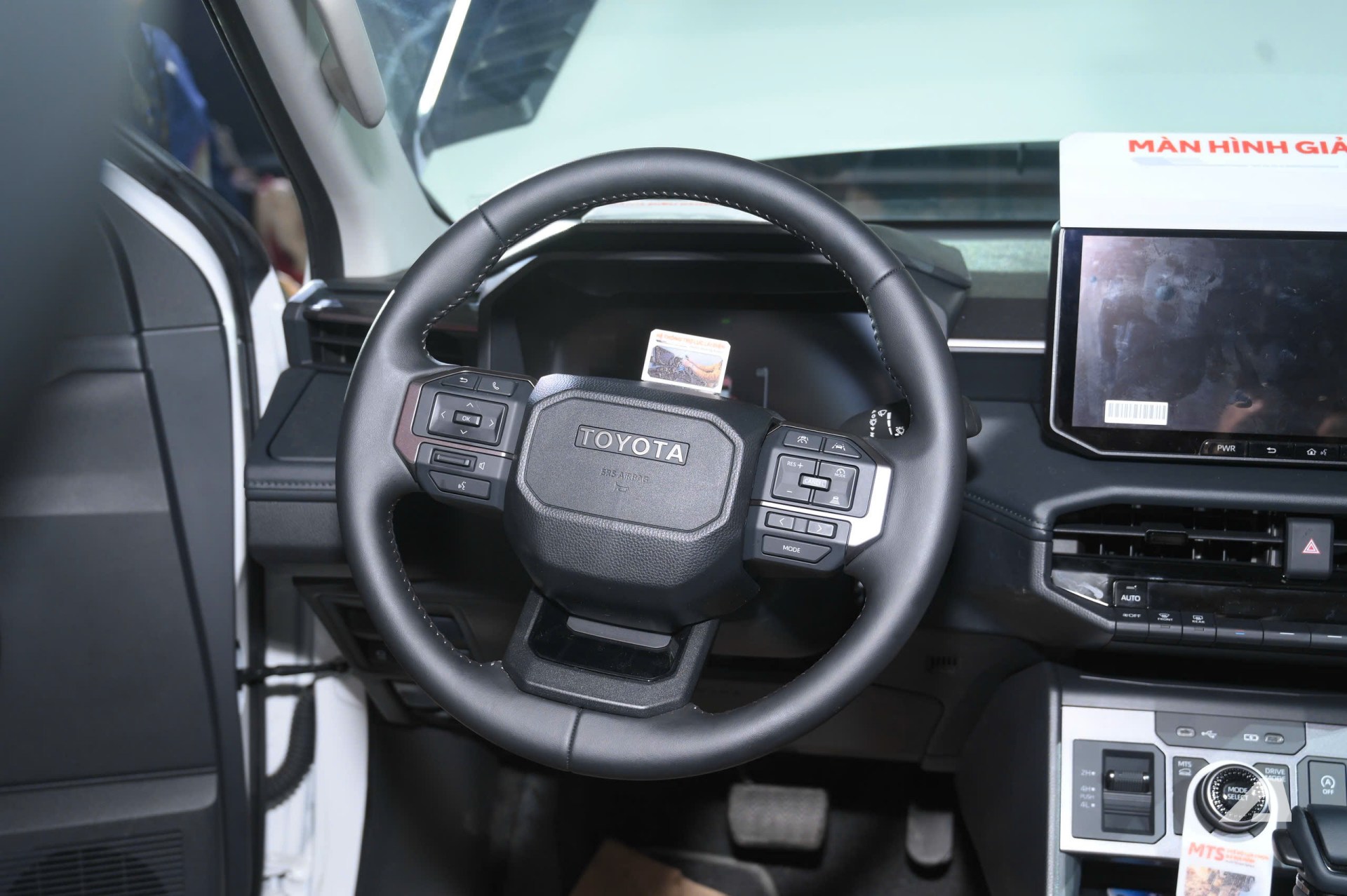 hilux 719501485973584508 2