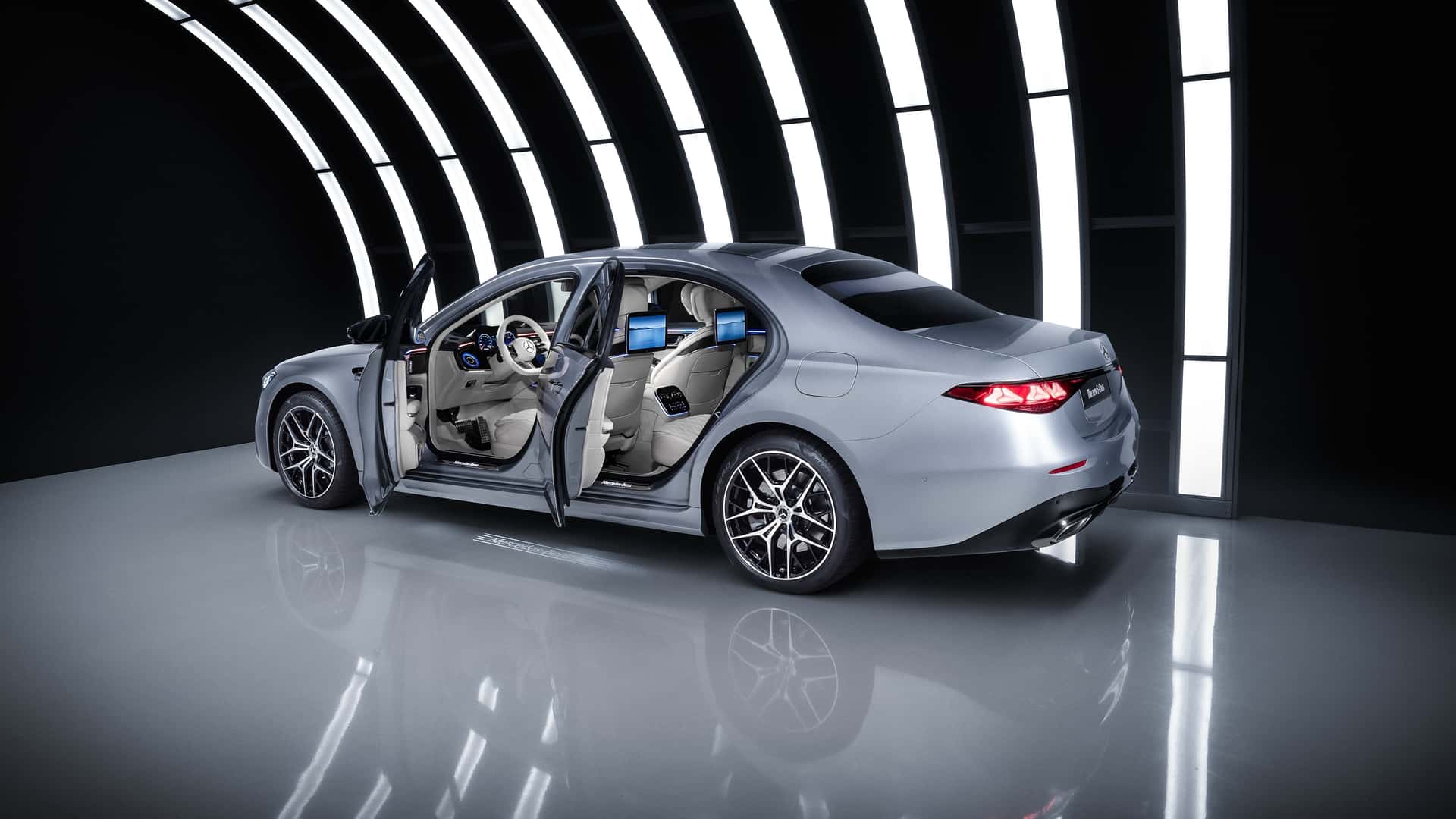 2027 mercedes benz s class 13