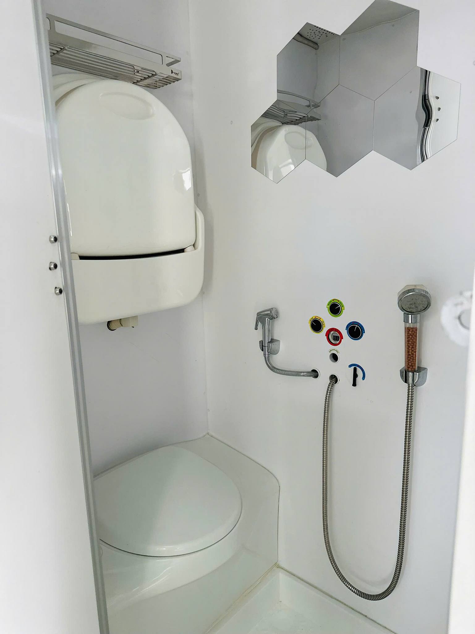 62407477728138464289603268483985631430912992n