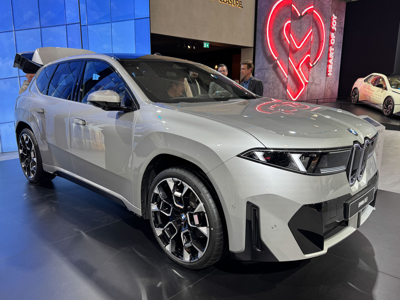 bmw ix3 50 xdrive space silver front three quarter right