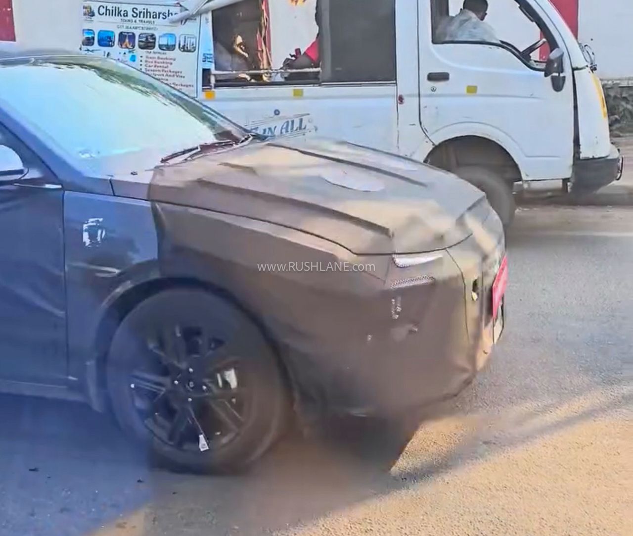 2026 hyundai verna facelift spied testing 1