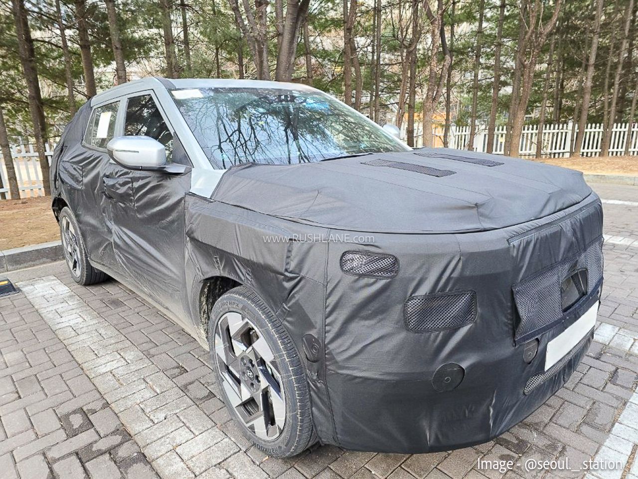 2027 hyundai creta suv spied 10